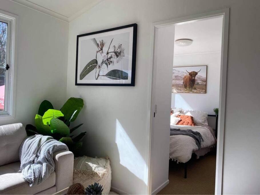 Apartment Hidden Pines - Close To Une/schools, Parkland View Armidale